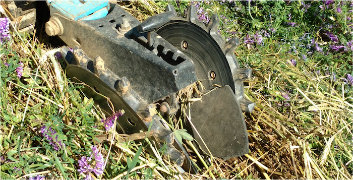 Groff’s closing wheel deflectors prevent cover crops from wrapping around the spokes of closing wheels. 
